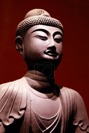 Museum für vietnamesische Geschichte. Amitabha Buddha. Ly-Dynastie, 11. Jahrhundert. Replik. Ho-Chi-Minh-Stadt. Vietnam. 