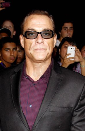 Foto de Jean-Claude Van Damme en el estreno en Los Ángeles de 'The Expendables 2' celebrado en el Grauman 's Chinese Theatre en Hollywood, EE.UU. el 15 de agosto de 2012. - Imagen libre de derechos