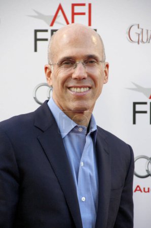 Foto de Jeffrey Katzenberg at the 2012 AFI Fest Gala Screening of "Rise of the Guardians" held at the Grauman's Chinese Theater in Los Angeles, United States on November 4, 2012 - Imagen libre de derechos