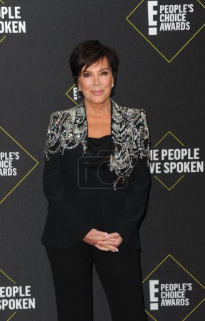Foto de Kris Jenner en el E! 2019 People 's Choice Awards celebrado en el Barker Hangar en Santa Monica, EE.UU. el 10 de noviembre de 2019
. - Imagen libre de derechos
