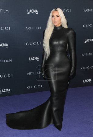 Foto de Kim Kardashian en la Gala de Arte + Cine de LACMA presentada por Gucci celebrada en el Museo de Arte del Condado de Los Ángeles en Los Ángeles, EE.UU. el 5 de noviembre de 2022. - Imagen libre de derechos