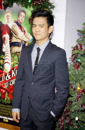 Foto de John Cho en el estreno en Los Ángeles de 'A Very Harold & Kumar 3D Christmas' celebrado en el Grauman 's Chinese Theater en Hollywood, EE.UU. el 2 de noviembre de 2011. - Imagen libre de derechos