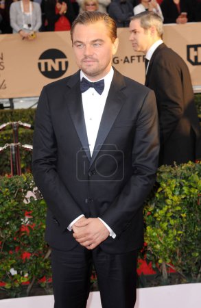 Téléchargez les photos : Leonardo DiCaprio à la 22e cérémonie annuelle des Screen Actors Guild Awards au Shrine Auditorium de Los Angeles, États-Unis, le 30 janvier 2016. - en image libre de droit