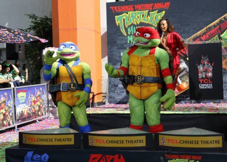 Photo for Leonardo, Donatello, Michaelangelo, and Raphael at the Teenage Mutant Ninja Turtles Handprint In Cement Ceremony held at the TCL Chinese Theatre in Hollywood, USA on September 7, 2023. - Royalty Free Image