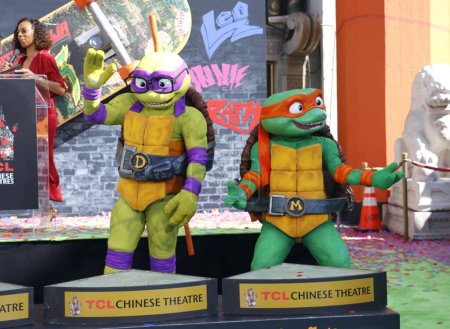 Photo for Leonardo, Donatello, Michaelangelo, and Raphael at the Teenage Mutant Ninja Turtles Handprint In Cement Ceremony held at the TCL Chinese Theatre in Hollywood, USA on September 7, 2023. - Royalty Free Image