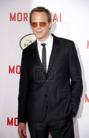 Foto de Paul Bettany en el estreno mundial de 'Mortdecai' celebrado en el TCL Chinese Theater en Hollywood, EE.UU. el 21 de enero de 2015. - Imagen libre de derechos