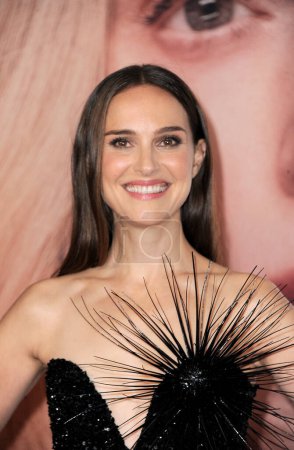 Photo for Natalie Portman at the Los Angeles premiere of Netflix's 'May December' held at the Academy Museum of Motion Pictures in Beverly Hills, USA on November 16, 2023. - Royalty Free Image