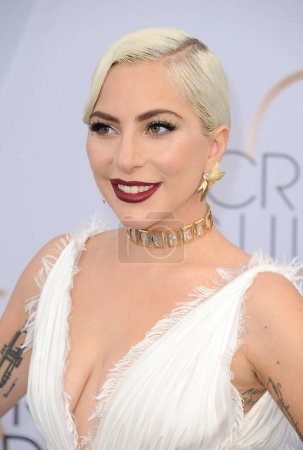 Foto de Lady Gaga en la 25ª edición de los Premios del Sindicato de Actores de Pantalla celebrada en el Shrine Auditorium en Los Ángeles, EE.UU. el 27 de enero de 2019
. - Imagen libre de derechos