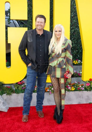 Téléchargez les photos : Blake Shelton et Gwen Stefani à la première de Los Angeles de "The Fall Guy" au Dolby Theater à Hollywood, États-Unis le 30 avril 2024. - en image libre de droit