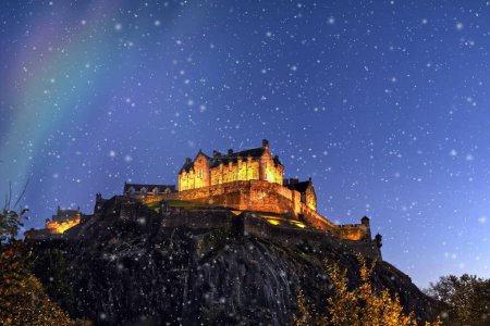 Photo for Step into the world of Scottish heritage with this captivating photograph of Edinburgh Castle. Perched on a volcanic rock overlooking the city, this iconic fortress symbolizes Scotlands rich history - Royalty Free Image