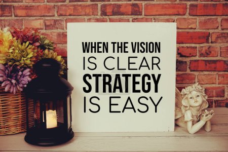 Foto de "Cuando la visión es clara La estrategia es fácil "Cita inspiradora y motivacional - Imagen libre de derechos
