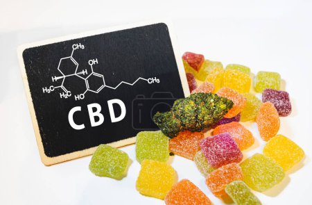 Medizinisches Marihuana Essbares, mit CBD-Cannabis infizierte Bonbons in der Lebensmittelindustrie