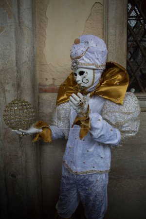 Téléchargez les photos : Masque à Venise tourné pendant la journée - en image libre de droit