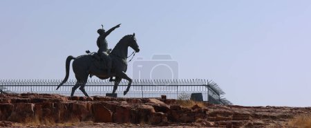 Téléchargez les photos : Statue de Rao Jodha Ji à Jodhpur, Rajasthan, Inde - en image libre de droit
