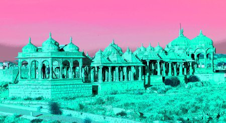 Téléchargez les photos : JAISALMER RAJASTHAN INDIA - 02 13 2023 : Illustration des cénotaphes de Vyas Chhatri voici les structures les plus fabuleuses de Jaisalmer, et l'une de ses principales attractions touristiques. - en image libre de droit