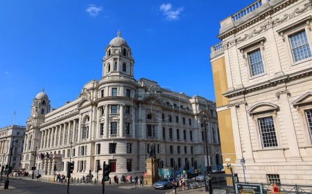 Téléchargez les photos : LONDRES ROYAUME-UNI 06 17 2023 : Belle architecture et vue sur la rue de Londres - en image libre de droit