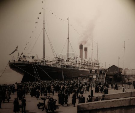 Téléchargez les photos : BELFAST NORTHERN IRELAND UNITED KINGDOM 06 03 2023: RMS Titanic was a British passenger liner, operated by the White Star Line, that sank in the North Atlantic Ocean on 15 April 1912 - en image libre de droit