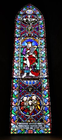 Téléchargez les photos : RÉPUBLIQUE DUBLINE D'IRLANDE 05 28 2023 : L'extrémité ouest de la cathédrale est la fenêtre connue sous le nom de fenêtre Saint Patricks. Cela raconte l'histoire de la vie de saint Patrick en 39 épisodes différents - en image libre de droit