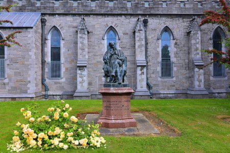 Téléchargez les photos : RÉPUBLIQUE DUBLINE D'IRLANDE 05 28 2023 Sir Benjamin Lee Guinness, 1er baronnet (1er novembre 1798 19 mai 1868) était un brasseur et philanthrope irlandais. - en image libre de droit
