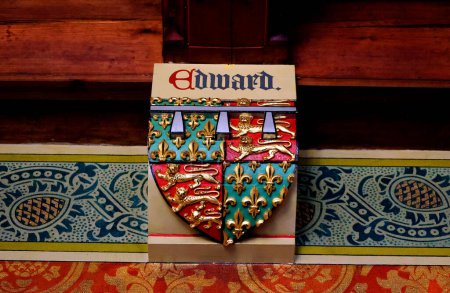 Téléchargez les photos : CARDIFF WALES ROYAUME-UNI 06 17 2023 : Armoiries et détails héraldiques de la petite salle à manger du château de Cardiff, Cardiff, Pays de Galles - en image libre de droit