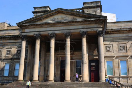 Téléchargez les photos : LIVERPOOL ROYAUME-UNI 06 07 2023 : World Museum Liverpool est un grand musée à Liverpool, en Angleterre, qui possède de vastes collections couvrant l'archéologie, l'ethnologie et les aspects naturels et physiques - en image libre de droit