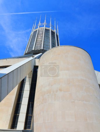 Téléchargez les photos : LIVERPOOL ROYAUME-UNI 06 07 23 : La cathédrale métropolitaine de Liverpool est le siège de l'archevêque de Liverpool et de l'église mère de l'archidiocèse catholique romain de Liverpool - en image libre de droit