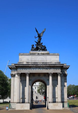 Téléchargez les photos : CARDIFF WALES ROYAUME-UNI 06 17 23 : La figure de l'ange sur le Mémorial de la guerre des Boers à Cardiff en fait l'un des plus beaux monuments de son époque à honorer toute ville britannique. - en image libre de droit