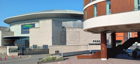 Téléchargez les photos : BELFAST NORTHERN IRELAND ROYAUME-UNI 06 03 2023 : Le complexe Odyssey, anciennement Odyssey Centre, est un complexe sportif et de divertissement situé dans le quartier Titanic - en image libre de droit