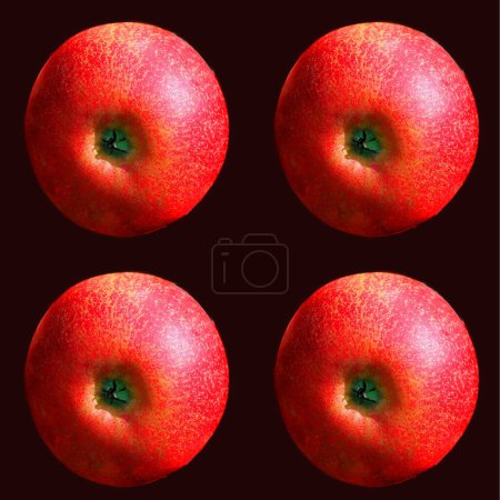 Foto de The apple on market is a deciduous tree in the rose family best known for its sweet, pomaceous fruit, the apple. It is cultivated worldwide as a fruit tree - Imagen libre de derechos