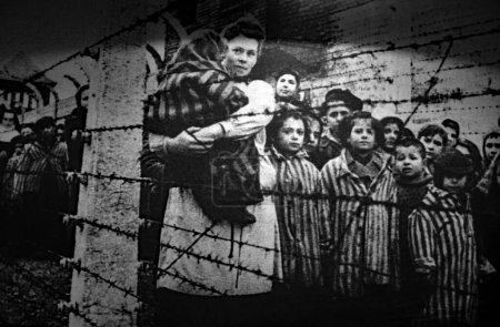 Foto de MONTREAL QUEBEC CANADA 11 15 23: Grupo de prisioneros de campos de concentración nazis - Imagen libre de derechos