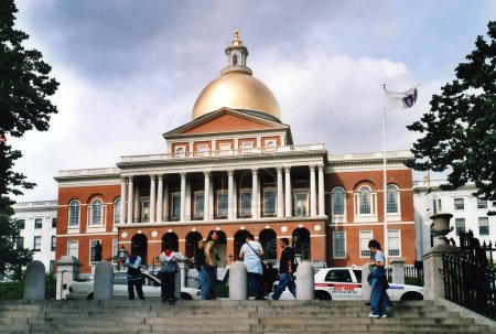 Foto de BOSTON MA USA 12 10 2005: Massachusetts State House o New State House, es la capital del estado y sede del gobierno de Massachusetts - Imagen libre de derechos
