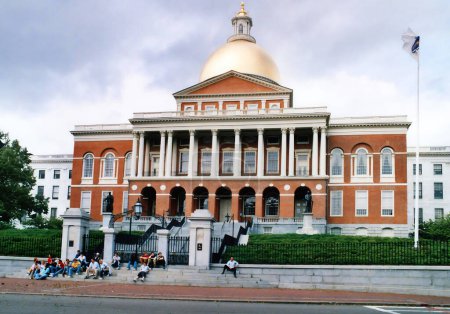 Foto de BOSTON MA USA 12 10 2005: Massachusetts State House o New State House, es la capital del estado y sede del gobierno de Massachusetts - Imagen libre de derechos