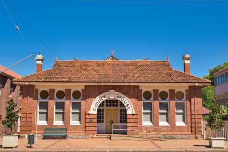 Téléchargez les photos : Le palais de justice historique (1912) de la ville de Wagin dans la ceinture de blé d'Australie occidentale - en image libre de droit