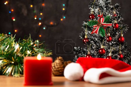Decoración y ornamentación navideña. Árbol de Navidad.