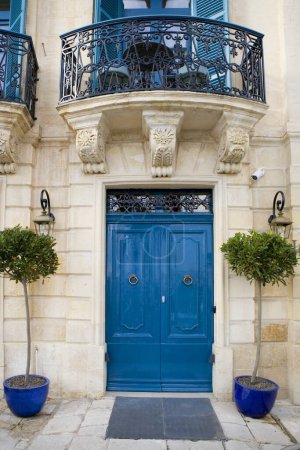 Téléchargez les photos : Maison typique au centre-ville de La Valette, Malte - en image libre de droit