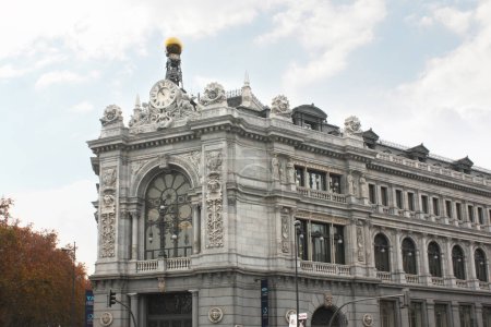 Téléchargez les photos : Banque d'Espagne en Madrid, Espagne - en image libre de droit