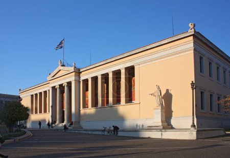 Téléchargez les photos : Bâtiment de l'Université d'Athènes, Grèce - en image libre de droit