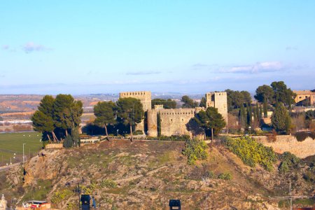 Vue panoramique Château San Servando à Toledo, Espagne
