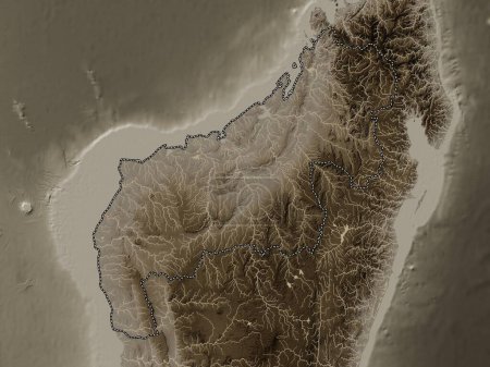 Foto de Mahajanga, provincia autónoma de Madagascar. Mapa de elevación coloreado en tonos sepia con lagos y ríos - Imagen libre de derechos