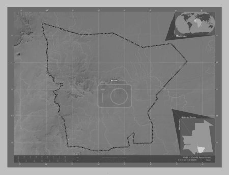 Téléchargez les photos : Hodh el Gharbi, région de Mauritanie. Carte d'altitude en niveaux de gris avec lacs et rivières. Emplacements et noms des grandes villes de la région. Corner cartes de localisation auxiliaires - en image libre de droit