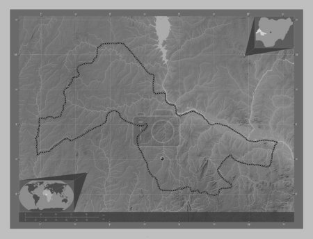 Téléchargez les photos : Kwara, État du Nigeria. Carte d'altitude en niveaux de gris avec lacs et rivières. Corner cartes de localisation auxiliaires - en image libre de droit