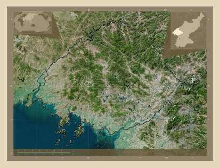 P'yongan-bukto, province de Corée du Nord. Carte satellite haute résolution. Corner cartes de localisation auxiliaires