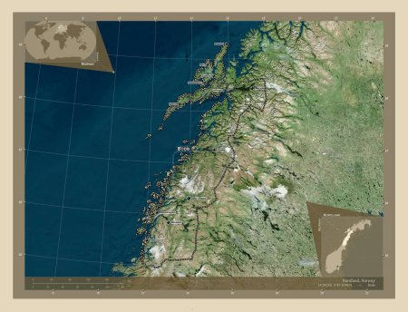 Foto de Nordland, condado de Noruega. Mapa satelital de alta resolución. Ubicaciones y nombres de las principales ciudades de la región. Mapas de ubicación auxiliares de esquina - Imagen libre de derechos