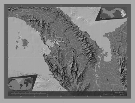 Téléchargez les photos : Darien, province of Panama. Bilevel elevation map with lakes and rivers. Locations and names of major cities of the region. Corner auxiliary location maps - en image libre de droit