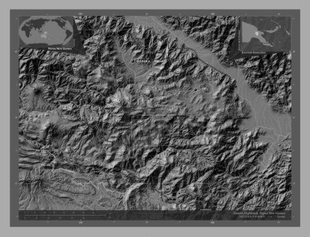 Téléchargez les photos : Eastern Highlands, province of Papua New Guinea. Bilevel elevation map with lakes and rivers. Locations and names of major cities of the region. Corner auxiliary location maps - en image libre de droit