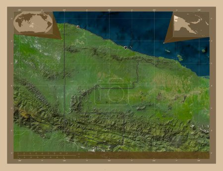 Téléchargez les photos : Sandaun, province of Papua New Guinea. Low resolution satellite map. Locations of major cities of the region. Corner auxiliary location maps - en image libre de droit
