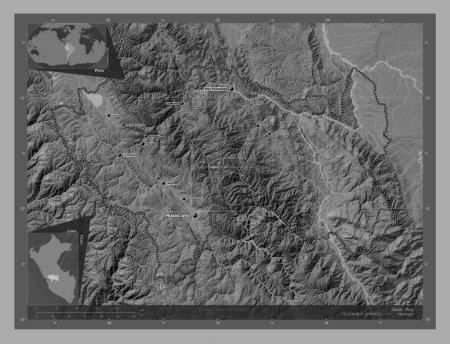 Téléchargez les photos : Junin, region of Peru. Bilevel elevation map with lakes and rivers. Locations and names of major cities of the region. Corner auxiliary location maps - en image libre de droit