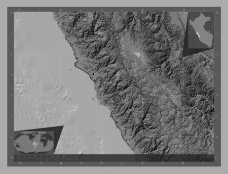Téléchargez les photos : Lima, region of Peru. Bilevel elevation map with lakes and rivers. Locations of major cities of the region. Corner auxiliary location maps - en image libre de droit