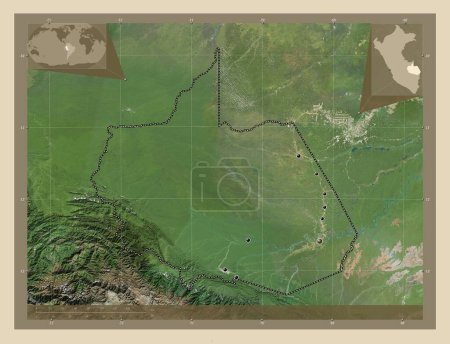 Téléchargez les photos : Madre de Dios, region of Peru. High resolution satellite map. Locations of major cities of the region. Corner auxiliary location maps - en image libre de droit
