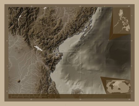 Téléchargez les photos : Aurora, province of Philippines. Elevation map colored in sepia tones with lakes and rivers. Locations of major cities of the region. Corner auxiliary location maps - en image libre de droit